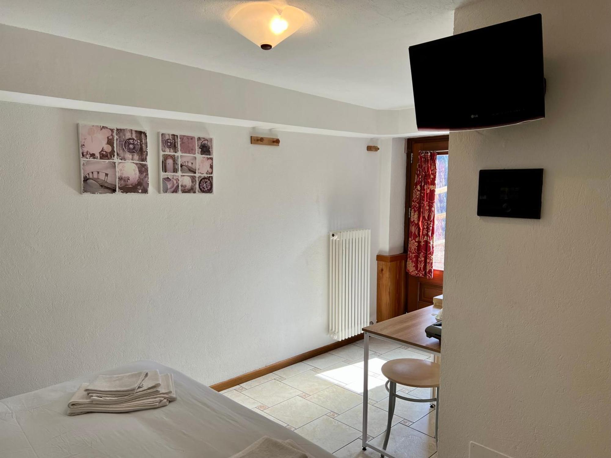 Affittacamere Buenavista Guest House ชัมโปลุก ภายนอก รูปภาพ